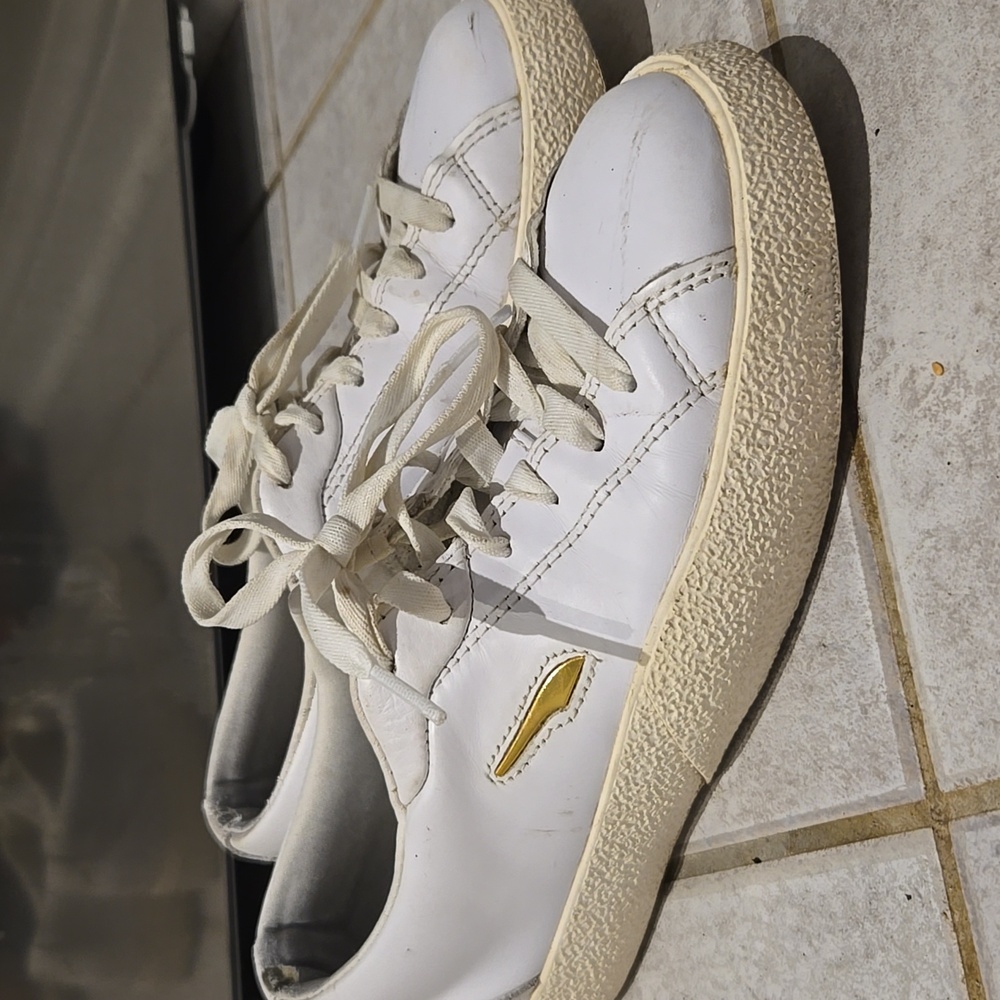 Puma White Women's Sneakers